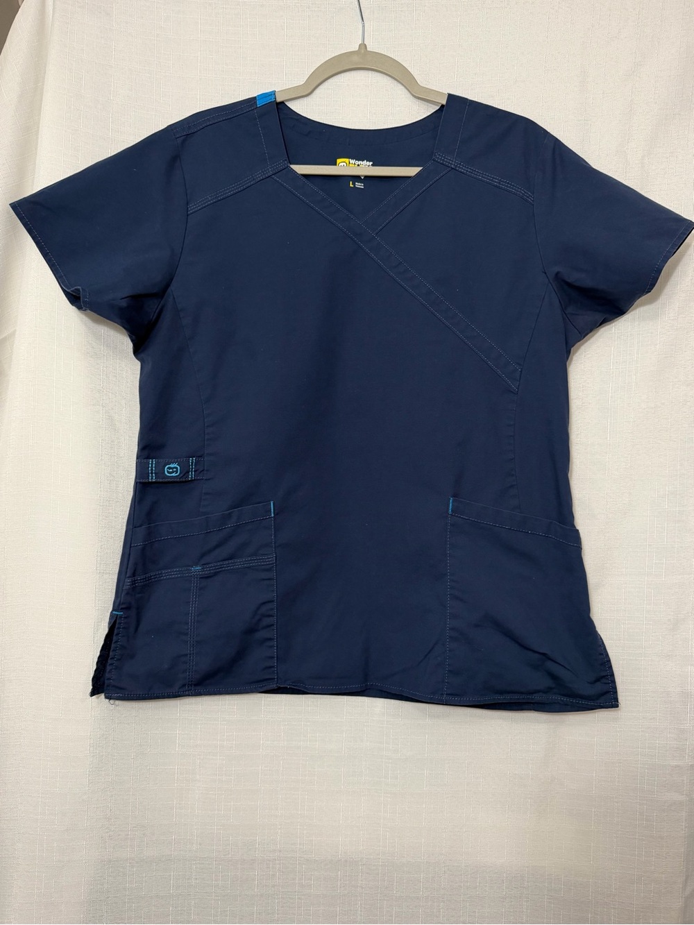 Women's Navy V-Neck Short Sleeve Scrub Top